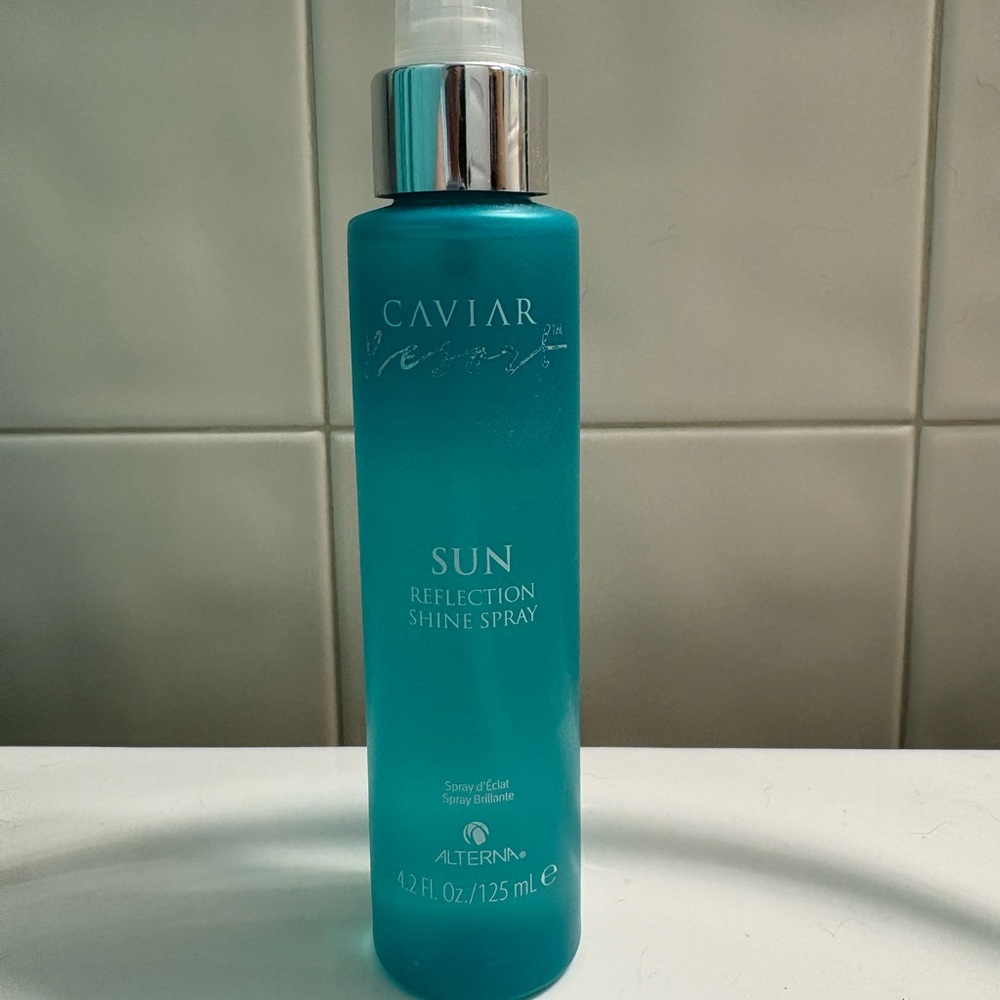 NWT Alterna Caviar Sun Reflection Shine Spray
